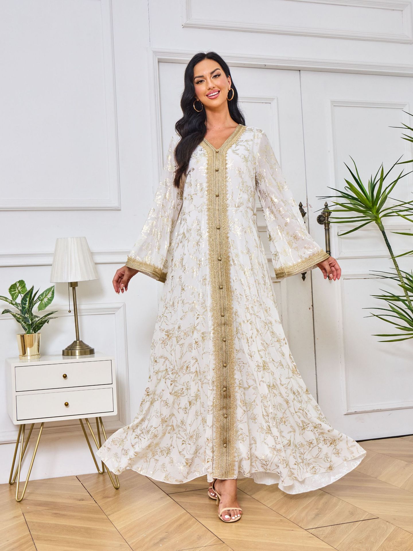 Mt084 Middle East Foreign Trade Dubai Evening Dress Arab Women's Dress Floral Embossed Gold Fashion Robe Clothing